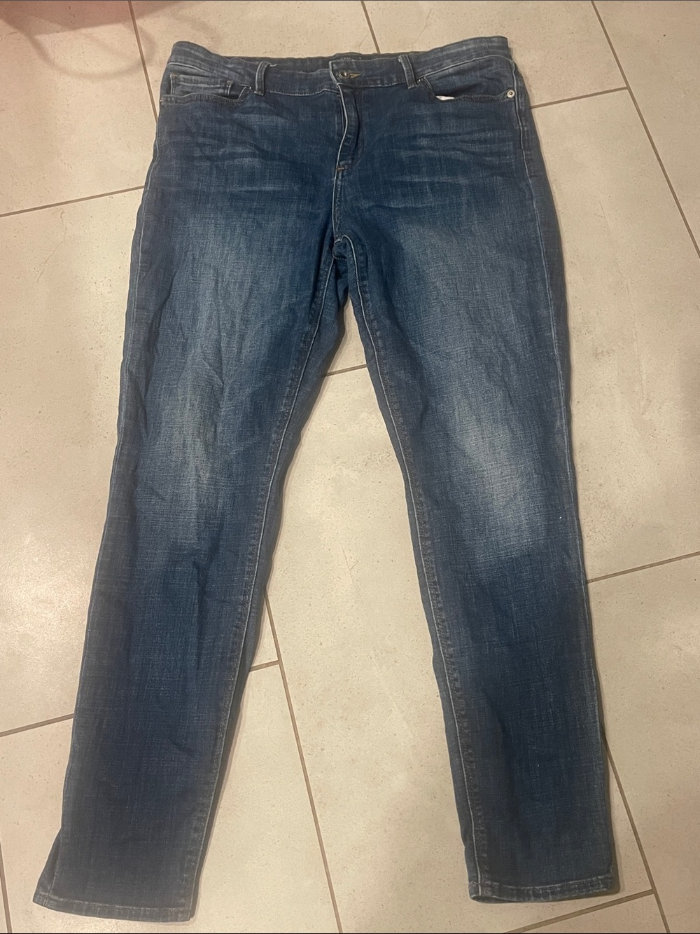 Lucky Brand Women's Straight Leg Jeans in Dark Blue Wash